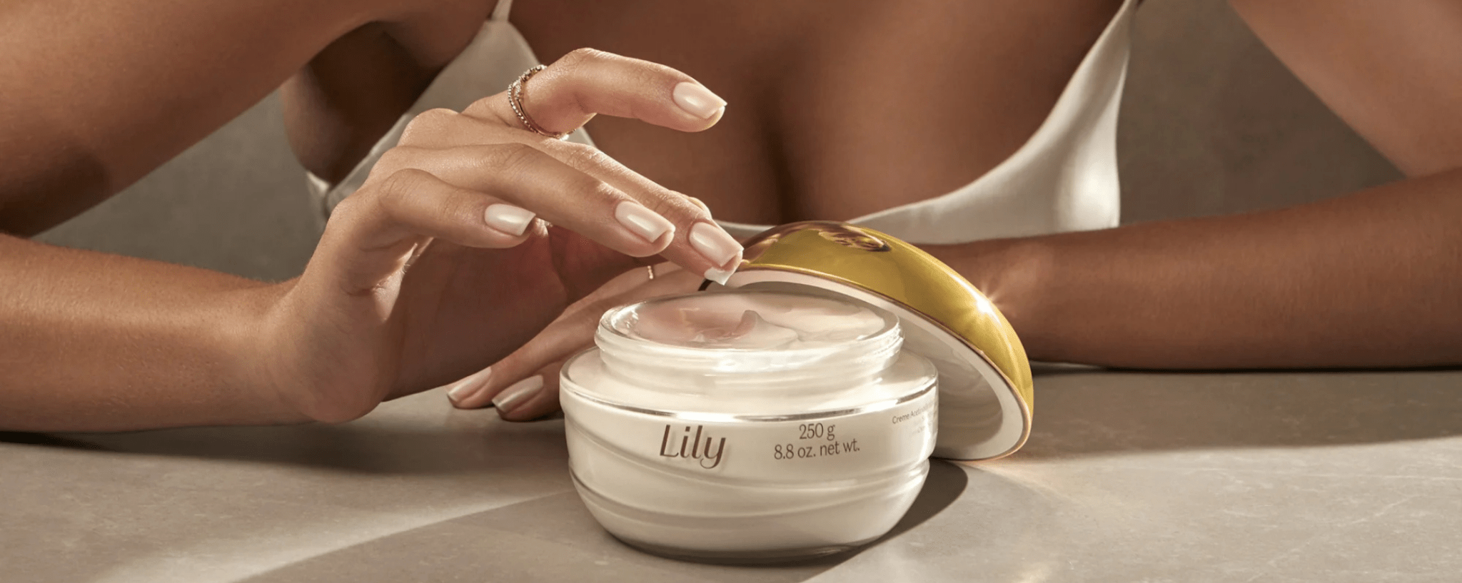 Lily - O Boticário US